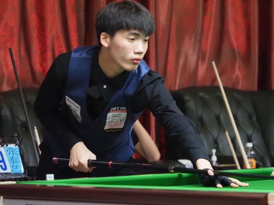 赞助和国际 赞助和国际