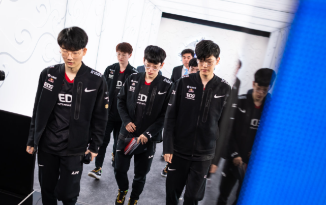 艾克森兩戰無射門，國家隊考核不合格！.