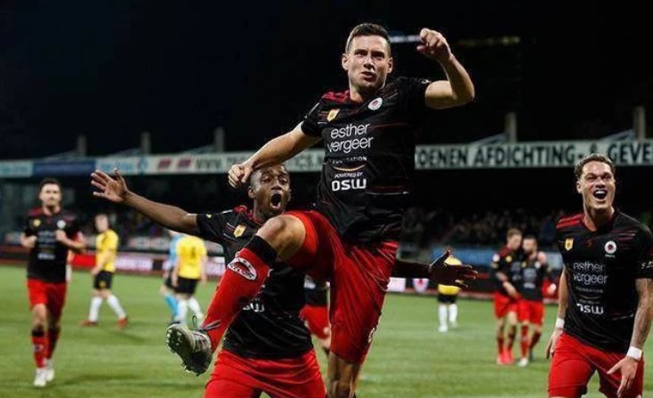 积累首批积 积累首批积